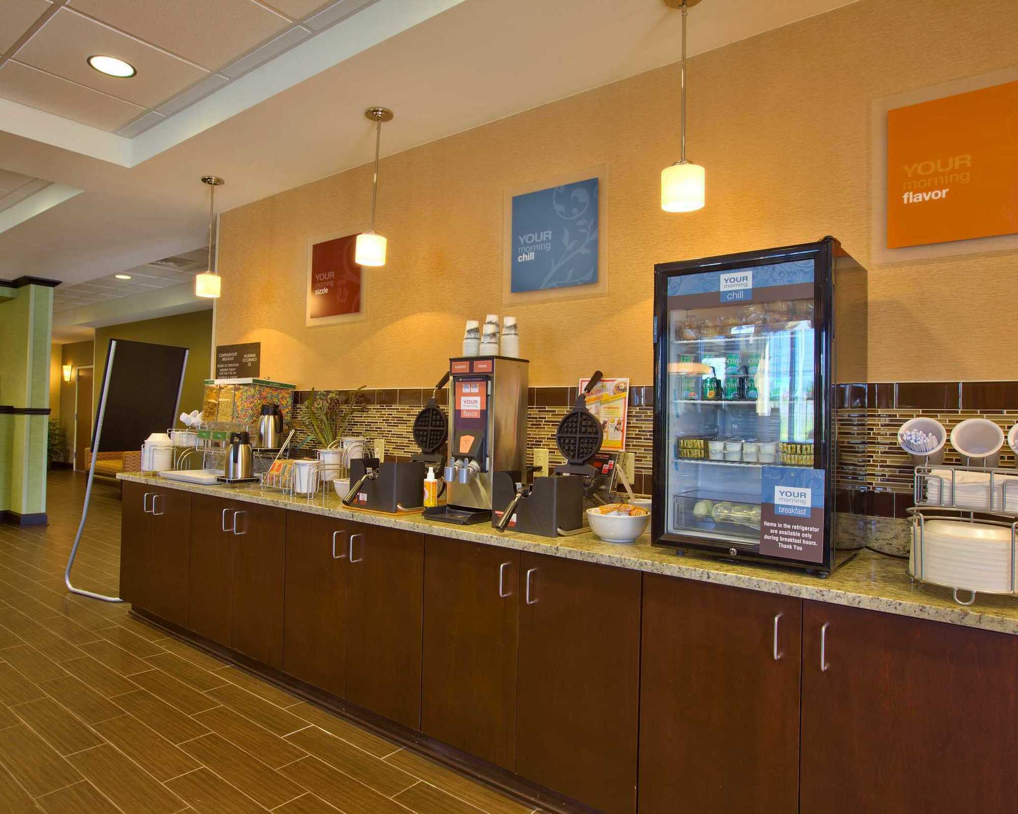 Comfort Inn & Suites Dothan East Udogodnienia zdjęcie